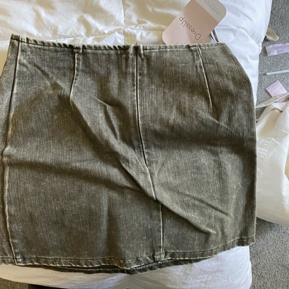 DressUp boutique faded black denim skirt - Picture 2 of 5